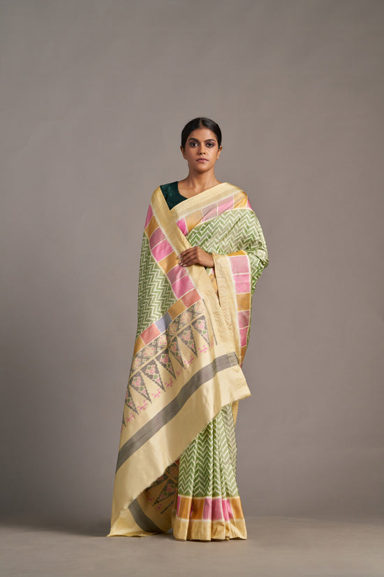 Pastel Patola - Vinay Vastralay