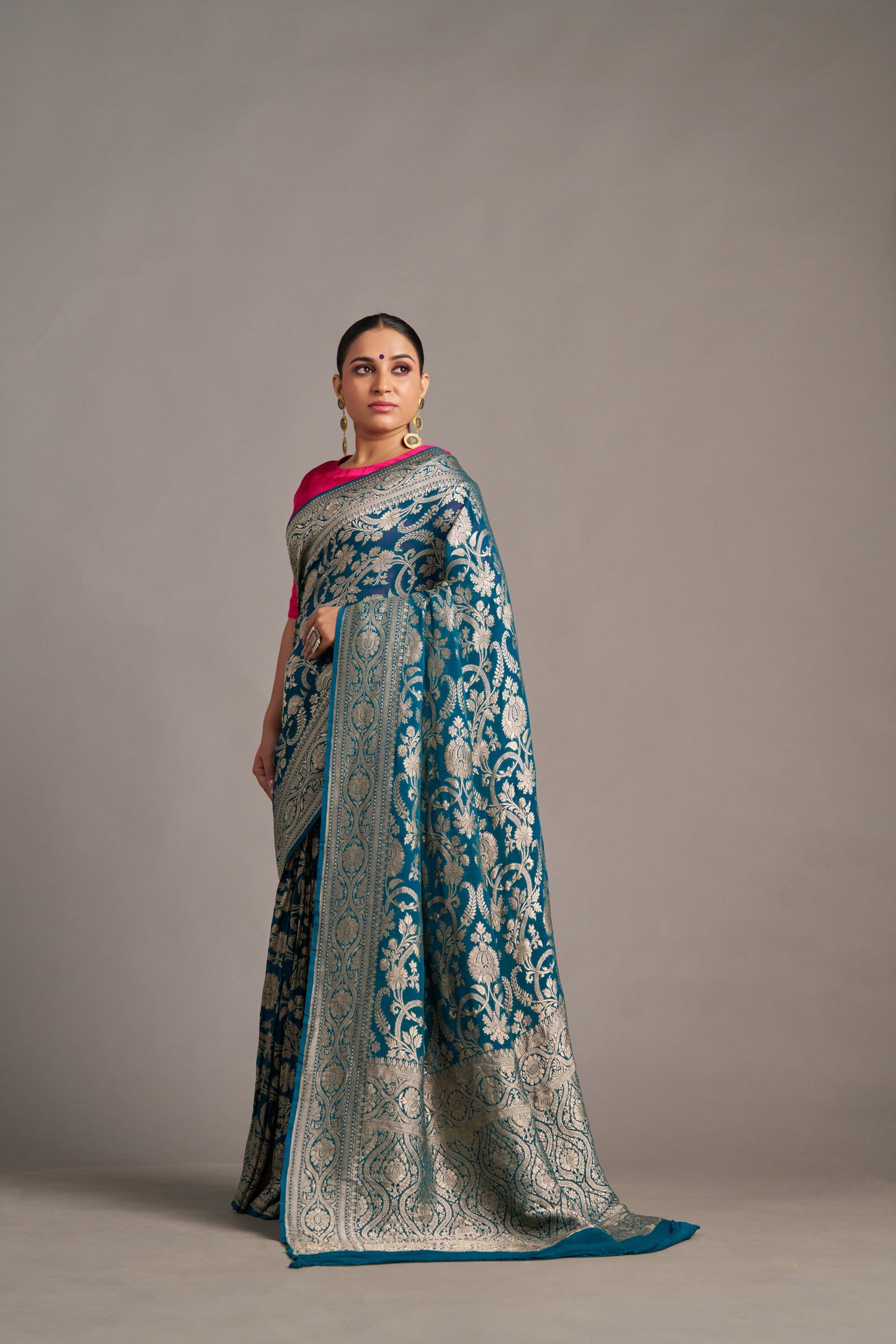 Georgette Banarasi – Vinay Vastralay