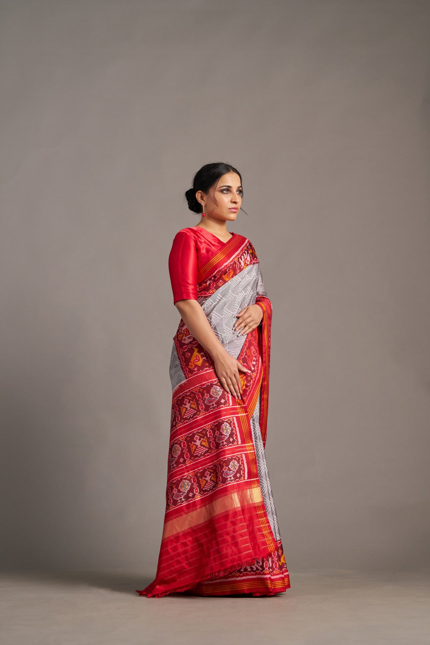 Patan Patola - Vinay Vastralay