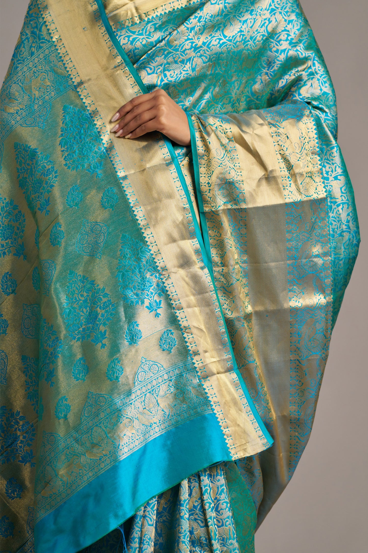 Turquoise Kanjivaram - Vinay Vastralay