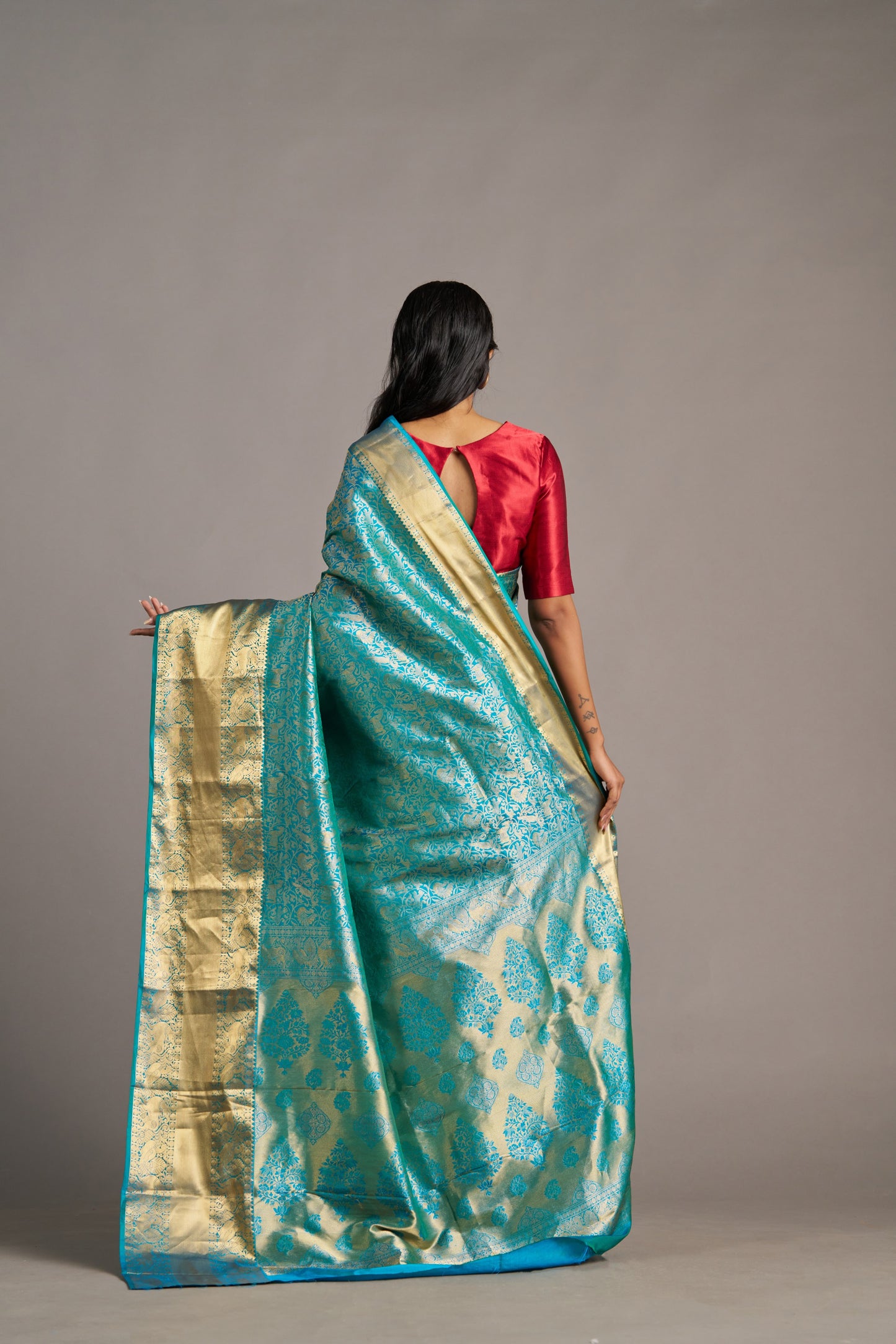 Turquoise Kanjivaram - Vinay Vastralay