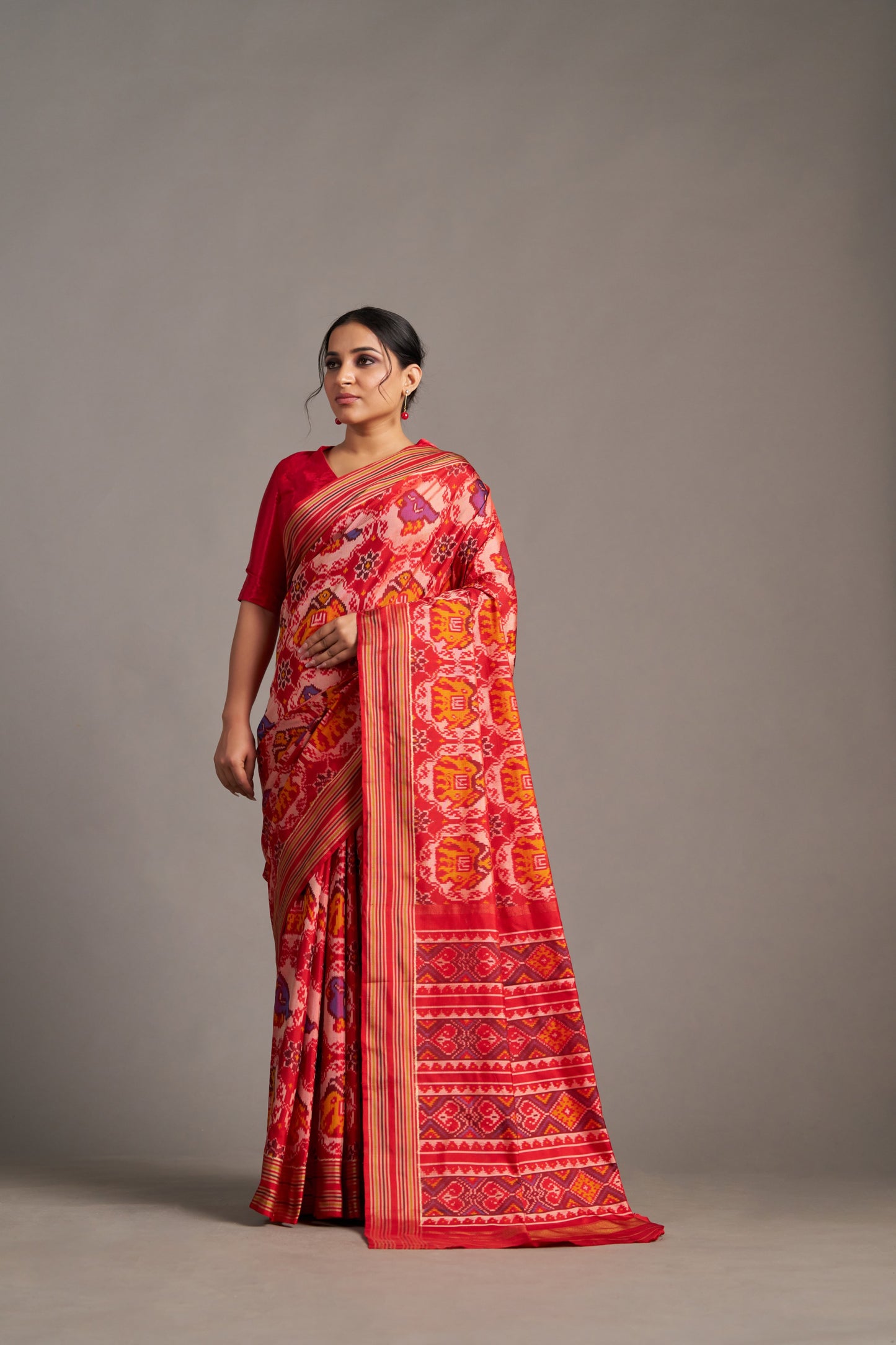 Red Patola – Vinay Vastralay