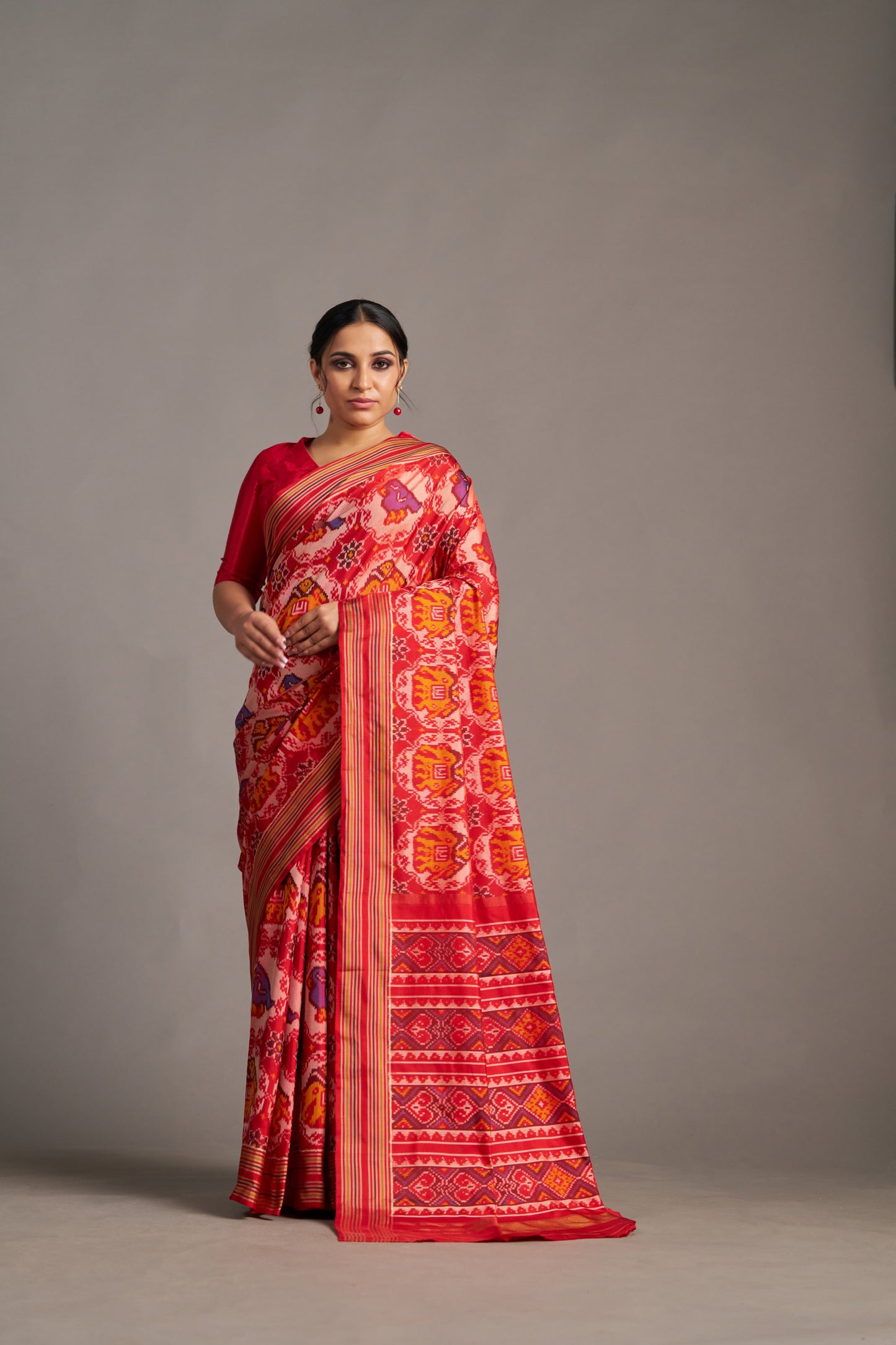 Red Patola – Vinay Vastralay