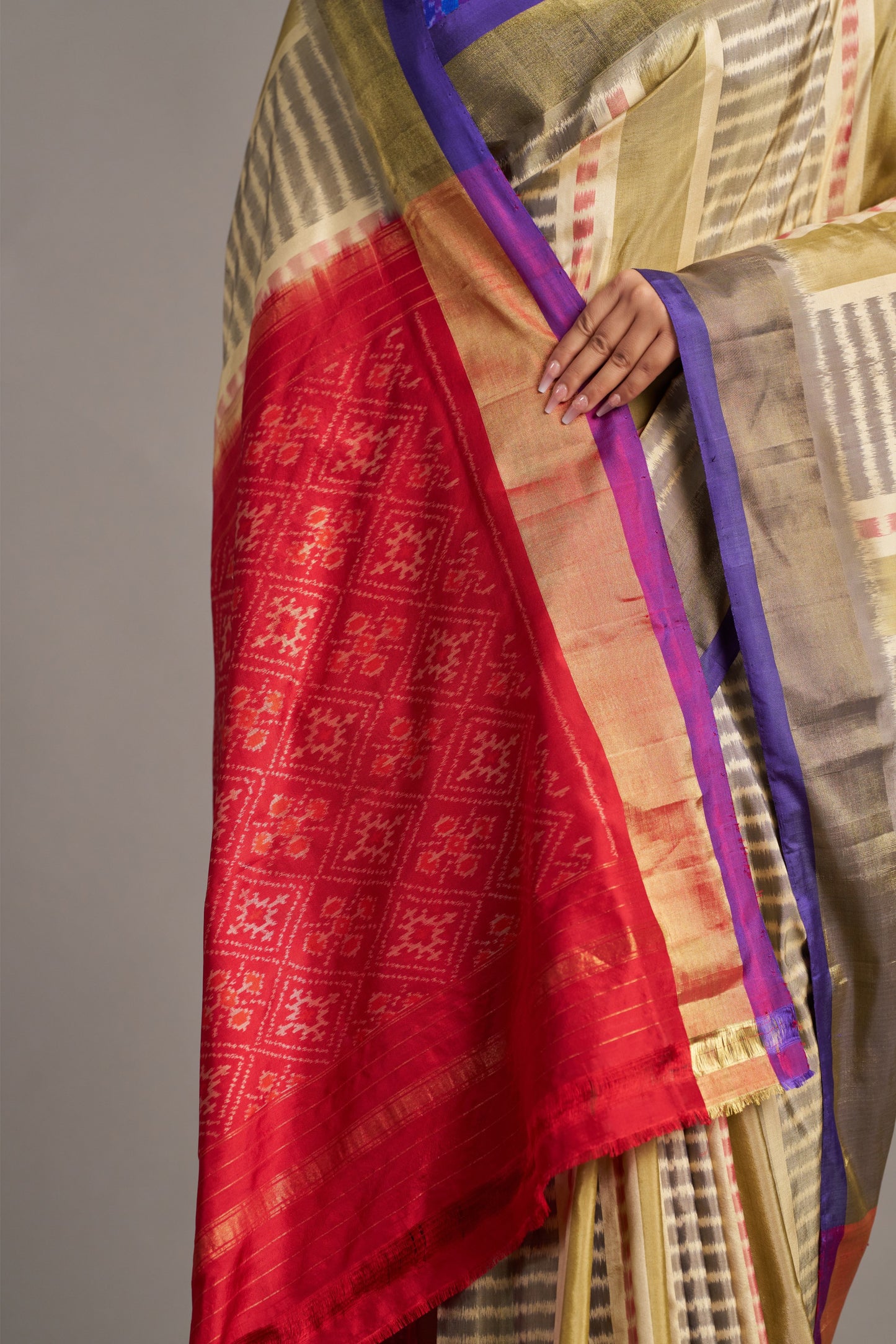 Contemporary Patola – Vinay Vastralay