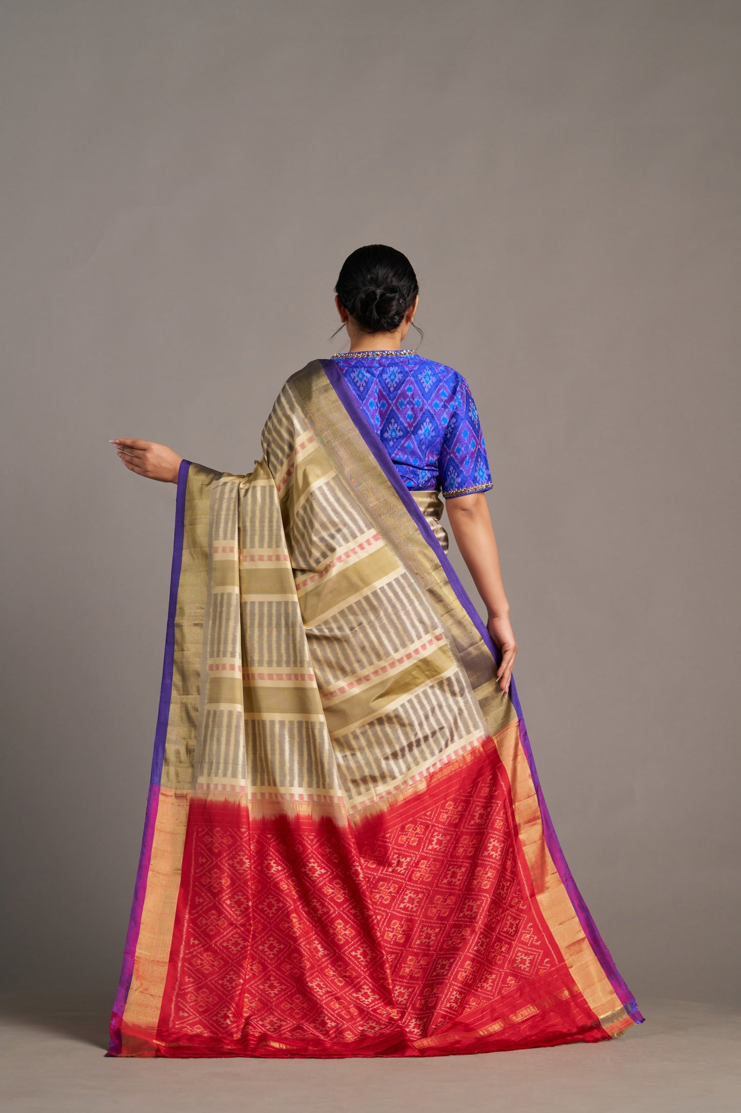 Contemporary Patola – Vinay Vastralay