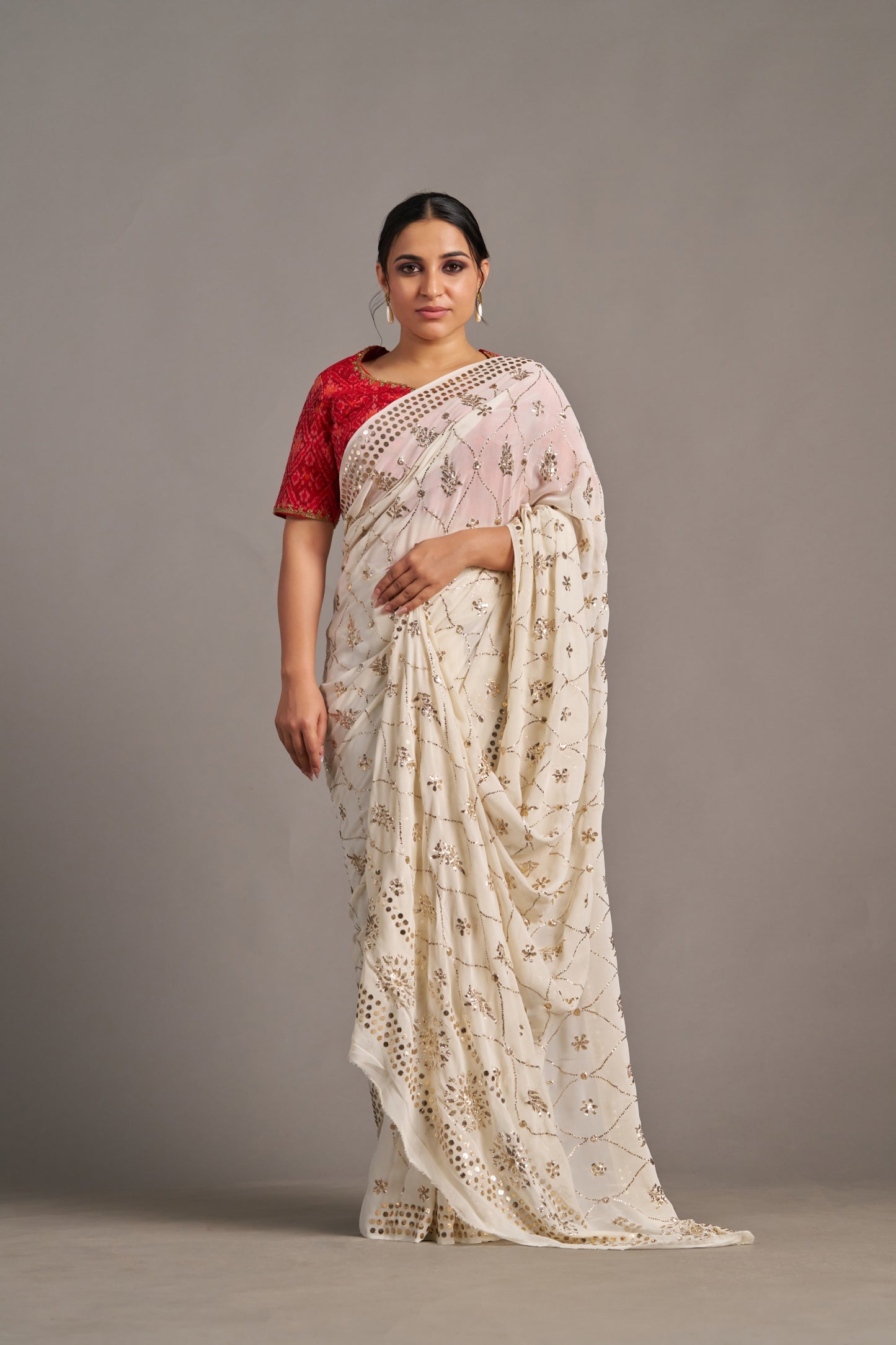 Dyeable Mukaish – Vinay Vastralay