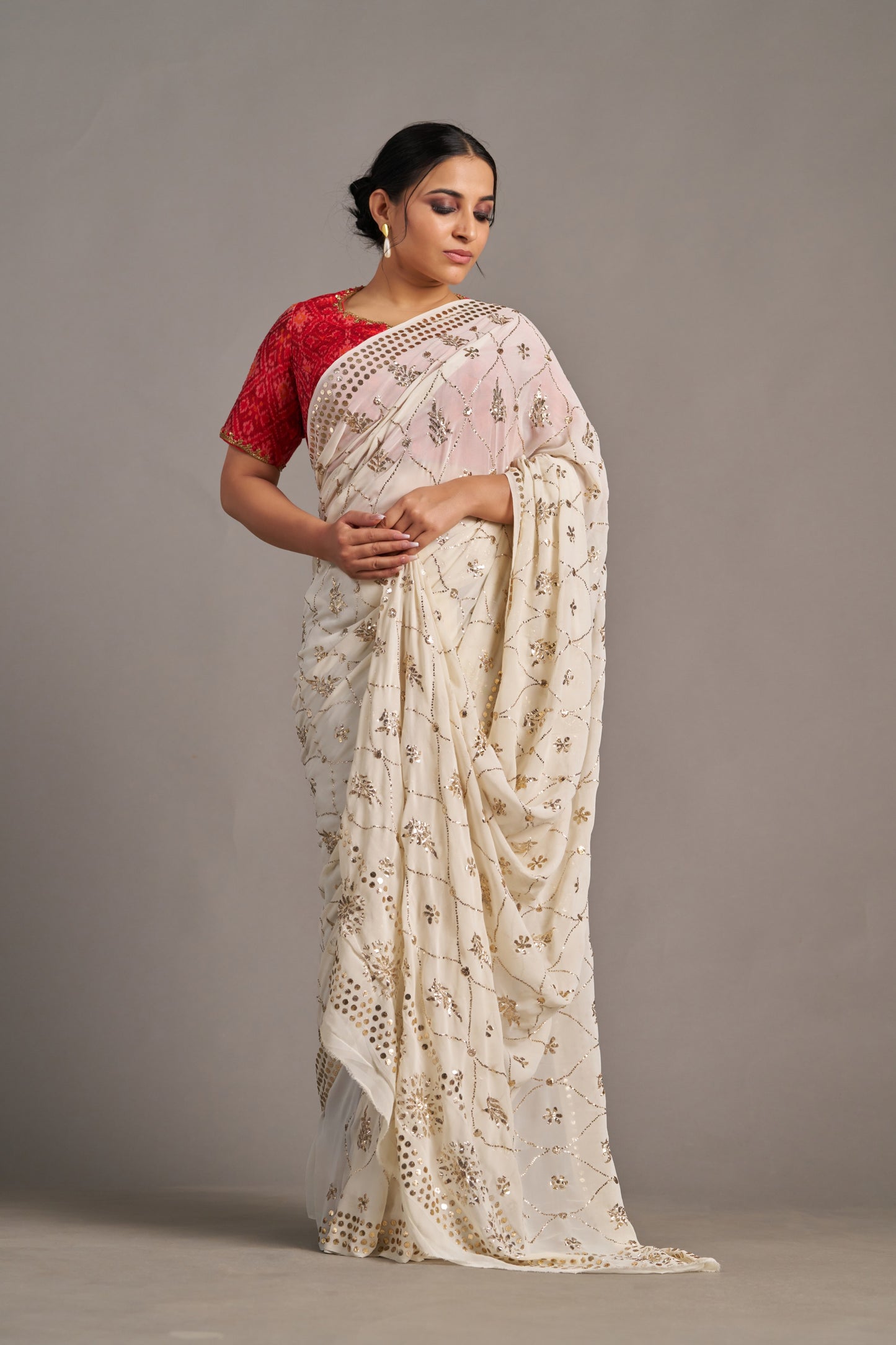 Dyeable Mukaish – Vinay Vastralay