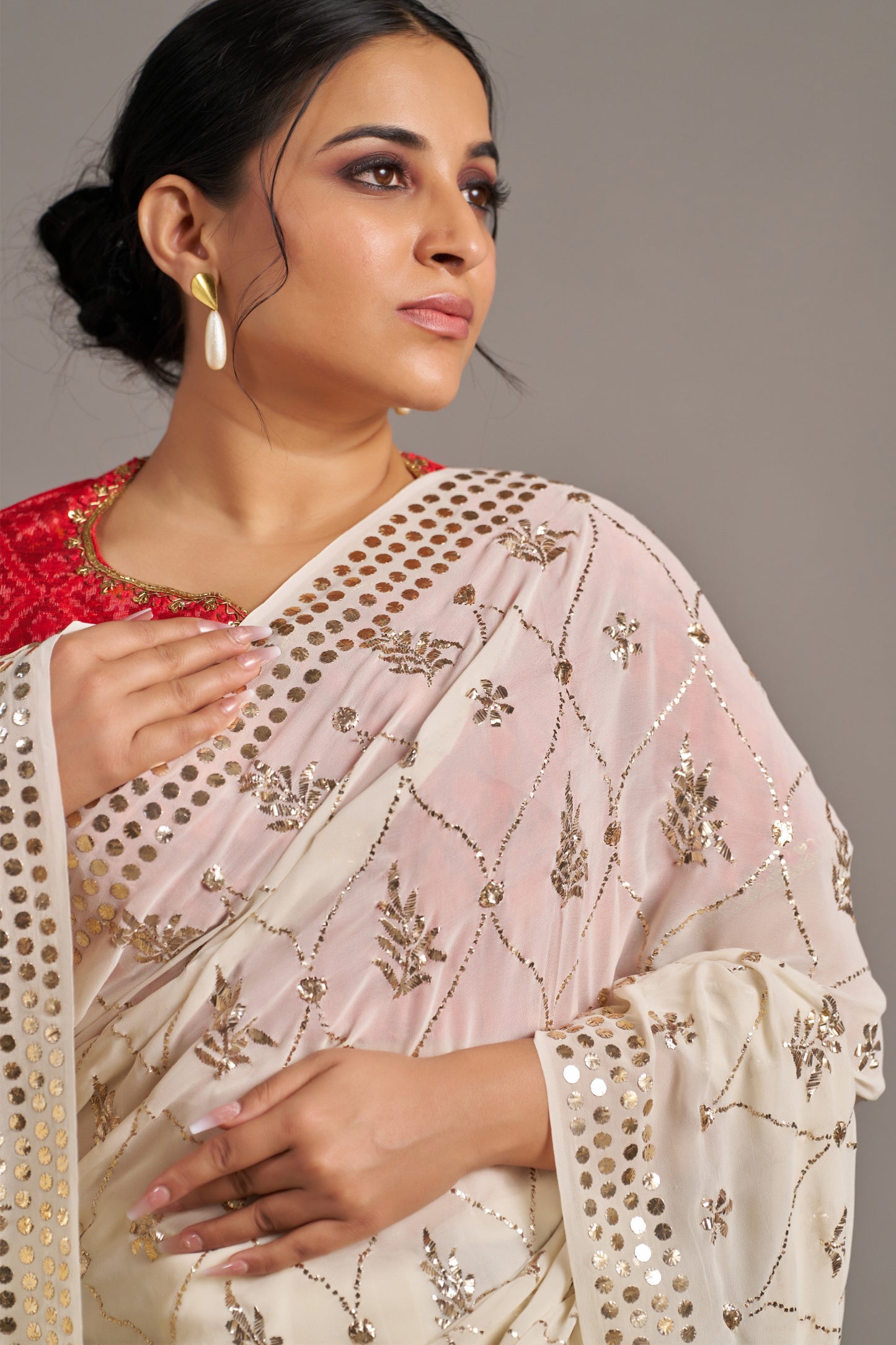 Dyeable Mukaish – Vinay Vastralay