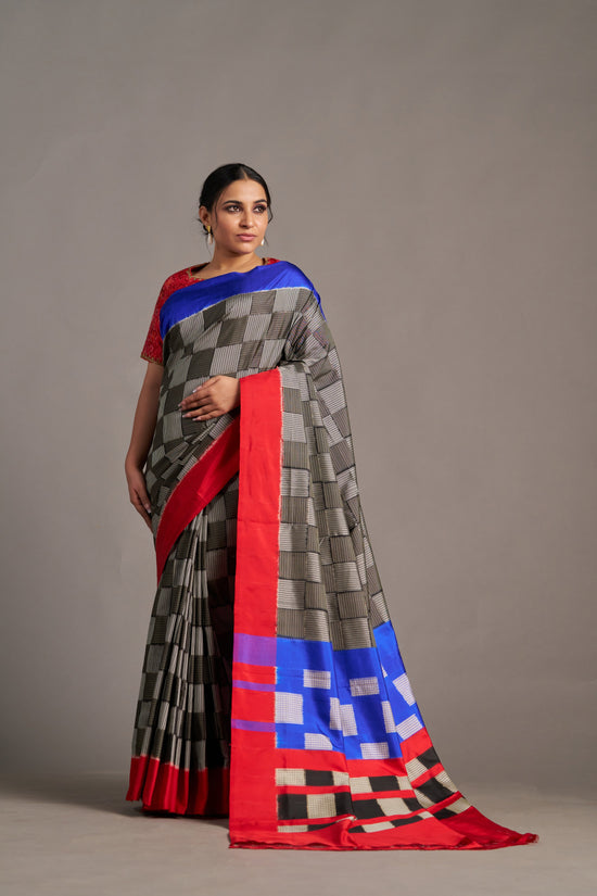 Checkered Patola – Vinay Vastralay