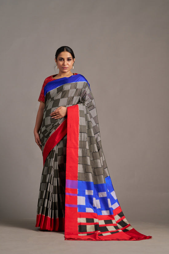 Checkered Patola – Vinay Vastralay