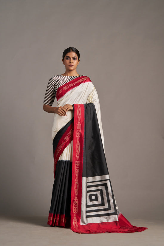 Classic Black X White Patola – Vinay Vastralay