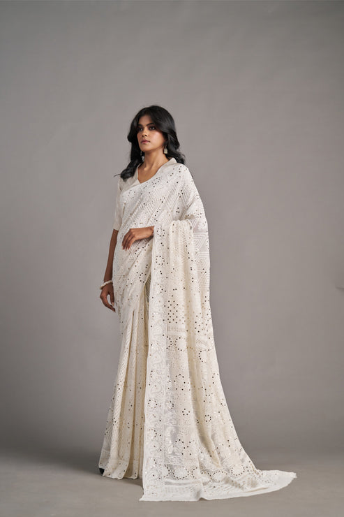 White Lakhnavi – Vinay Vastralay