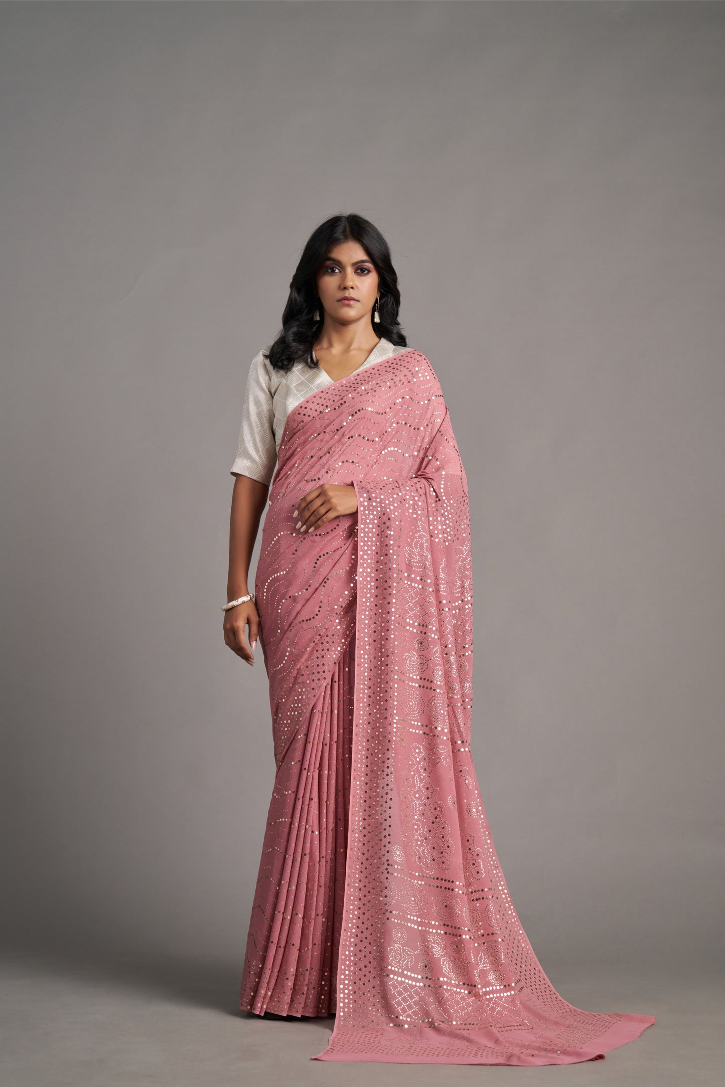 Pink Lakhnavi – Vinay Vastralay