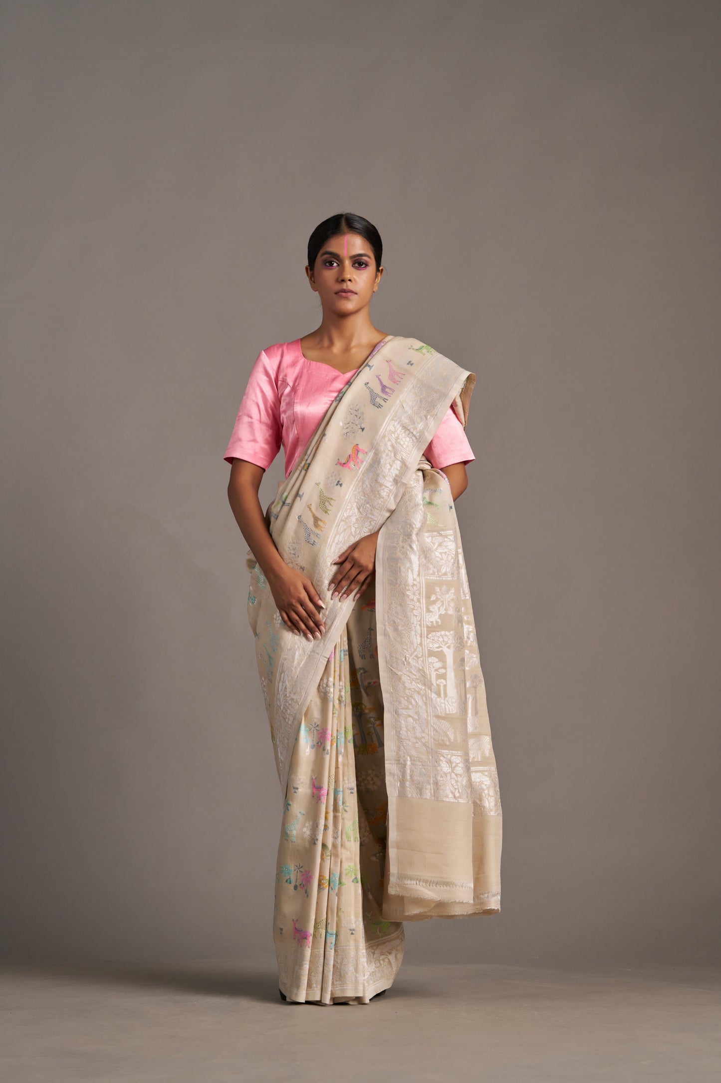 Figure Munga – Vinay Vastralay