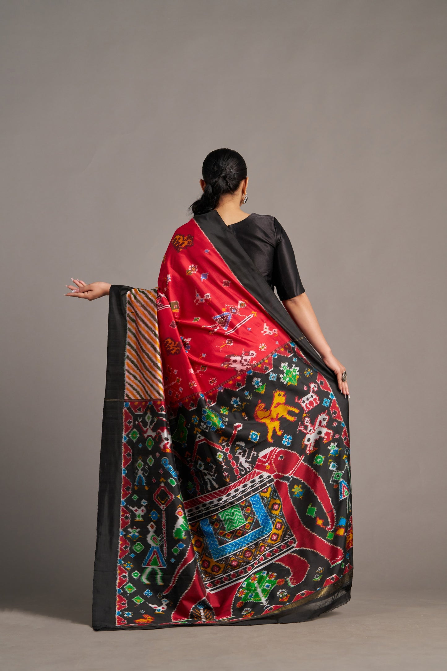 Artistic Patola – Vinay Vastralay