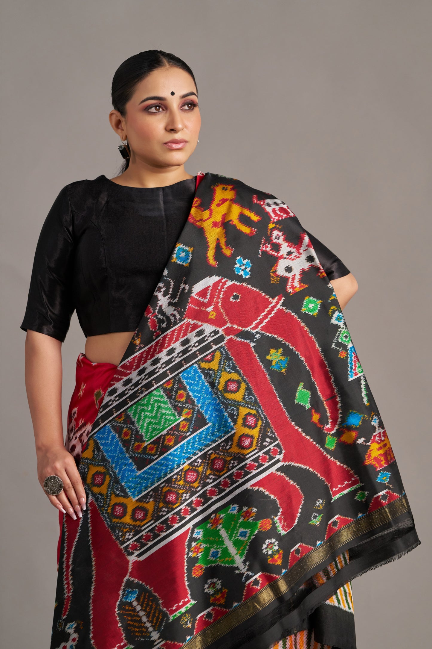 Artistic Patola – Vinay Vastralay