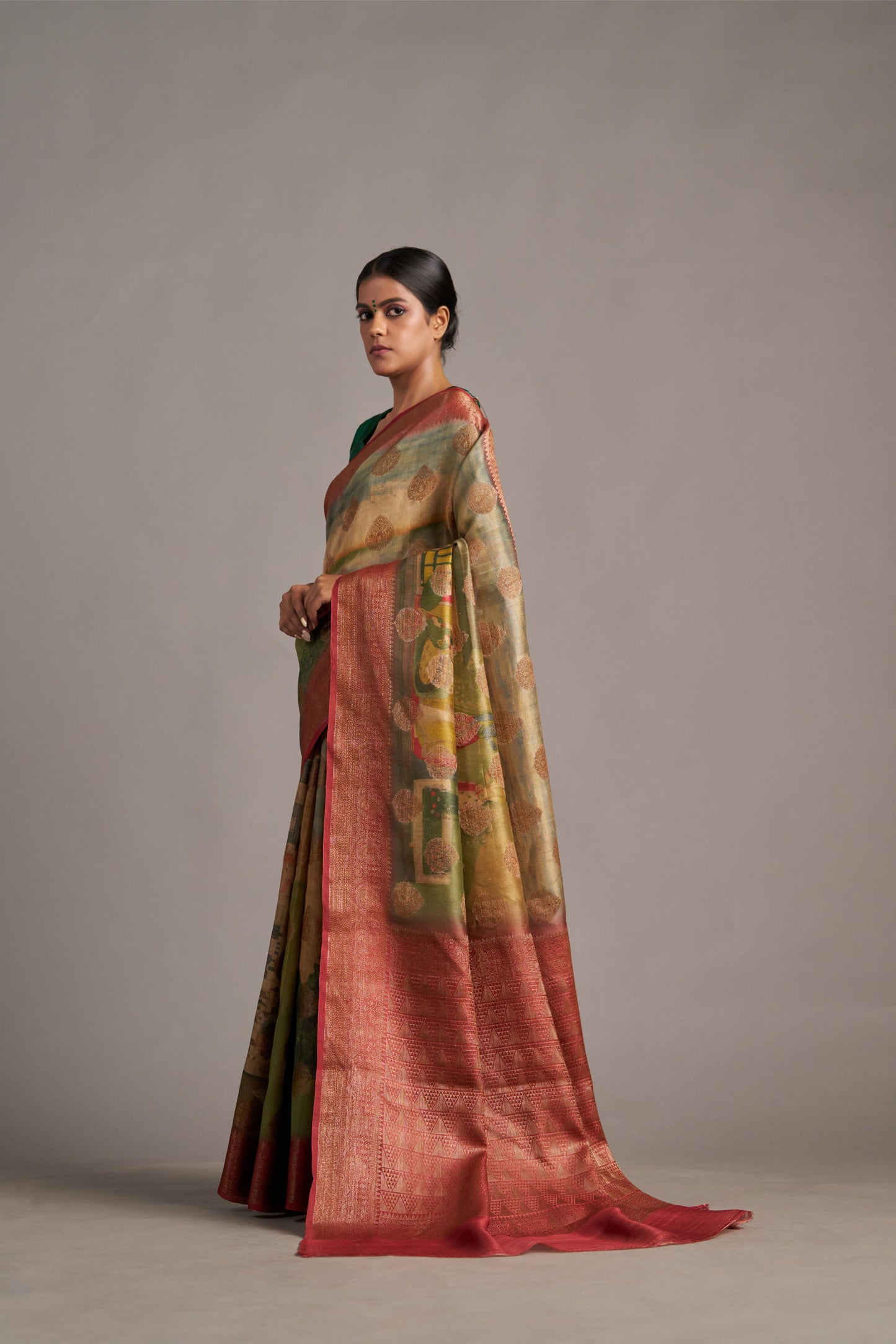 Pattichitra Tussar – Vinay Vastralay