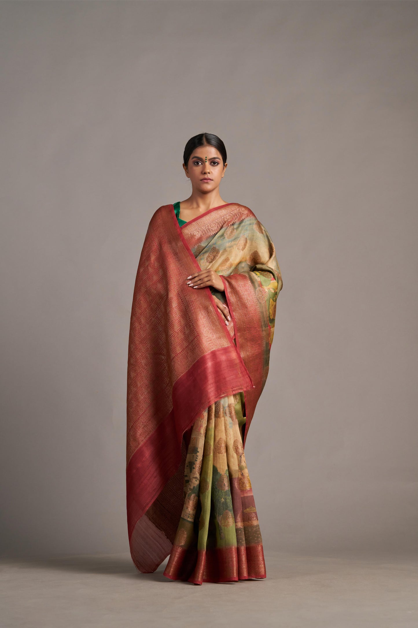 Pattichitra Tussar – Vinay Vastralay